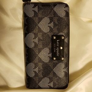 SOLD!!!Kate spade wallet
